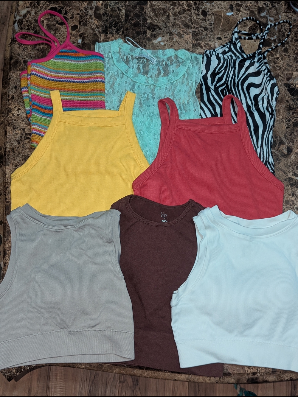 Women’s Ribbed Crop Tank Top Lot - 8 Total